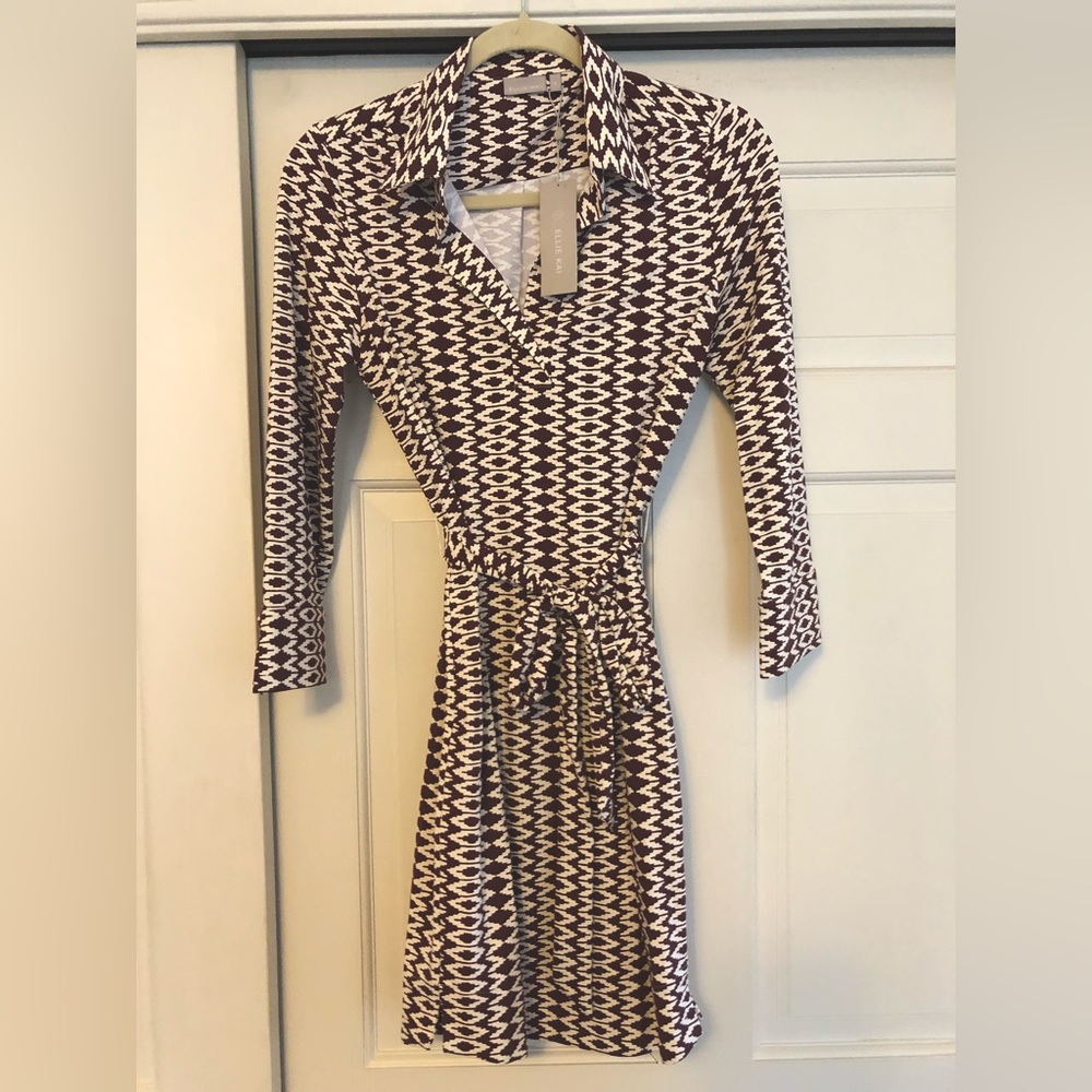 SOLD- NWT✨Ellie Kai maroon and white patterned dress